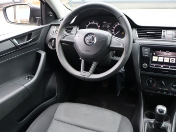 Skoda Rapid II Liftback Facelifting 1.0 TSI 110KM 2017 Skoda Rapid 1.0 TSI, Salon Polska, Klima, Tempomat, zdjęcie 6