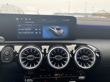 Mercedes CLA C118/X118 Coupe Facelifting 1.3 200 163KM 2025 Mercedes-Benz CLA 200 Gwarancja/ AMG Line/ Reflekt, zdjęcie 25