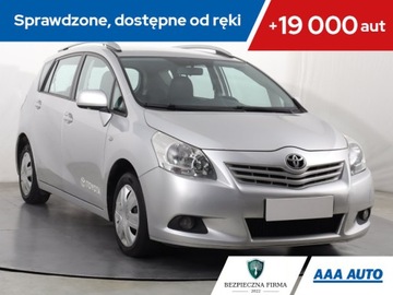 Toyota Verso Minivan 2.0 D-4D 126KM 2009 Toyota Verso 2.0 D-4D, Klima, Tempomat