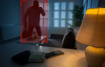 UKRYTA KAMERA OBROTOWA NIANIA WI-FI Z TRYBEM NOCNYM IR TUYA DETEKCJA RUCHU