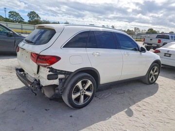 Mercedes GLC C253 2020 Mercedes-Benz GLC 300 2020 2.0 Benzyna 255KM, zdjęcie 3