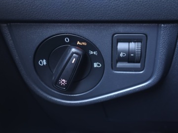 Volkswagen Polo VI Hatchback 5d 1.0 TSI 95KM 2018 VW Polo 1.0 TSI, Salon Polska, 1. Właściciel, zdjęcie 16