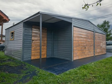 Garaż blaszany z wiatą 9x6m Matowa Czerń + Dąb rustykalny +furtka
