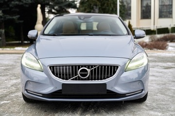 Volvo V40 II Hatchback Facelifting 2.0 D2 120KM 2018 VOLVO V40 INSCRIPTION PANORAMA SKÓRA AUTOMAT, zdjęcie 5