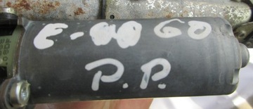 ЭЛЕКТРОДВИГАТЕЛЬ РЕГУЛИРОВКИ СИДЕНЬЯ ПЕРЕДНИЙ ПРАВЫЙ BMW E60 8321086 8316670 0390201999