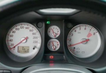 Mitsubishi Outlander I 2.0 i 16V 136KM 2003 Mitsubishi Outlander Mitsubishi Outlander 2.0 4WD Invite 2.0 BenzynaLPG, zdjęcie 28