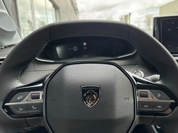 Peugeot 208 II e-208 Facelifting Elektryczny 136KM 2025 e-208 Allure 136KM / Pakiet Vision &amp; Navigation, Pakiet Access, zdjęcie 5