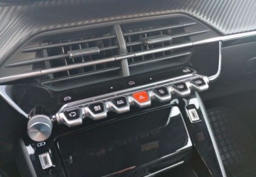 Peugeot 2008 II SUV 1.2 PureTech 100KM 2023 Peugeot 2008 PureTech 100 Allure SS BVM6 SalonPL FVat Dobrze Wyposazony Od, zdjęcie 19