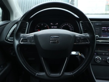 Seat Leon III Hatchback 1.6 TDI CR 105KM 2014 Seat Leon 1.6 TDI, Klima, Klimatronic,ALU, zdjęcie 16
