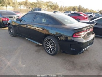 Dodge Charger VII 2019 Dodge Charger 2019r., 5.7l, od ubezpieczalni 5.7 Benzyna 370KM, zdjęcie 4