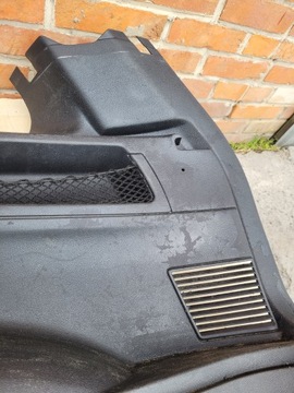 JEEP GRAND CHEROKEE WK 05-10 ОБИВКА СУМКИ. ЗАКОНЫ