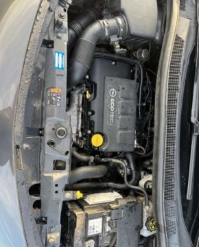 Opel Meriva II Mikrovan 1.4 Turbo ECOTEC 140KM 2013 Opel Meriva Opel Meriva B 1.4 T automat 1.4 Benzyna 140KM, zdjęcie 17