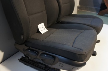 Сиденья в салоне BMW X1 E84