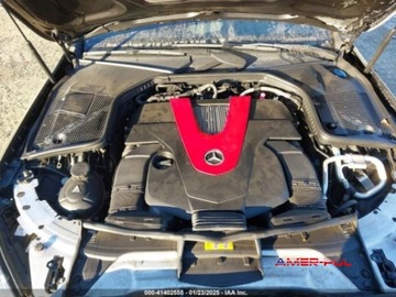 Mercedes Klasa C W205 2017 Mercedes-Benz Klasa C 2017 3.0L V6 Biturbo AMG C 43 4MATIC 3.0 Benzyna, zdjęcie 13