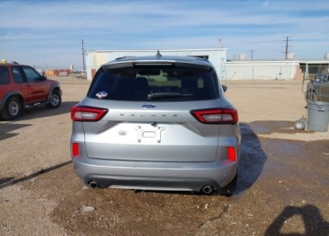 Ford Escape III 2024 Ford Escape 2024r., St-Line, 1.5L, od ubezpieczalni 1.5 Benzyna 182KM, zdjęcie 4