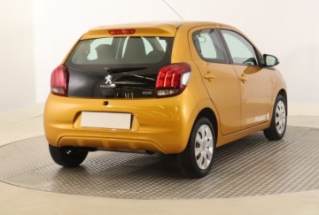 Peugeot 108 1.2 VTi 82KM 2016 Peugeot 108 1.2 PureTech, Klima, Tempomat, zdjęcie 4