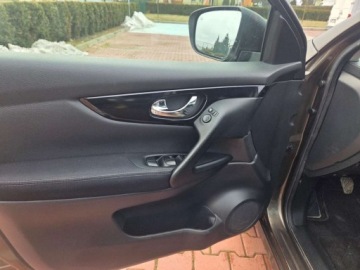 Nissan Qashqai II Crossover 1.2 DIG-T 115KM 2014 Nissan Qashqai Panorama Dach Nawicacja Kamera Cofania 1.2 Benzyna 115KM, zdjęcie 10