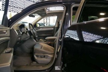 Volkswagen 2018 Volkswagen Atlas SEL Hak 4x4 3.6 V6 280KM Panorama Radar Kamera 3-Zone Air, zdjęcie 7