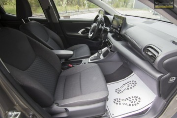 Toyota Yaris IV Hatchback 1.5 Hybrid Dynamic Force 116KM 2022 Toyota Yaris LEDY / Kamera / Automat / Gwarancja, zdjęcie 27