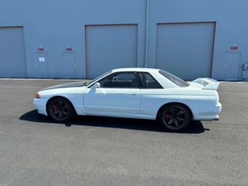 Nissan 1993 Nissan Skyline 1993 2.6l 2.6 Benzyna 212KM, zdjęcie 2