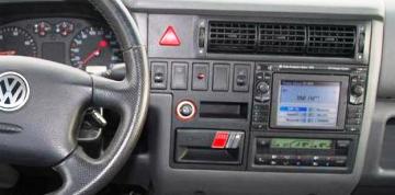 VW Transporter - Рамка магнитолы T4 РАДИО 2din 61190