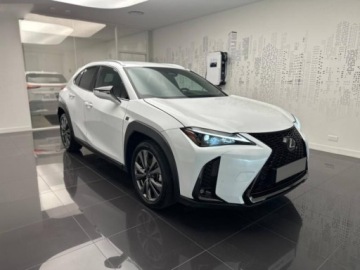 Lexus UX Crossover Facelifting 2.0 300h 199KM 2025 LEXUS UX 300h F Sport Design Hybrid Dynamic Force 2.0 199KM 2025, zdjęcie 2
