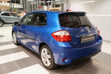 Toyota Auris I Hatchback 5d Facelifting 1.6 Valvematic 132KM 2011 Toyota Auris 1.6 Dynamic 1.6 Benzyna 132KM, zdjęcie 3