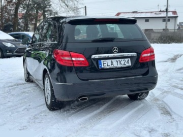 Mercedes Klasa B W246 Sports Tourer 180 BlueEFFICIENCY 122KM 2011 Mercedes-Benz Klasa B 180 (BlueEFFICIENCY) 122KM 2011r, zdjęcie 8