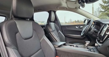 Volvo XC60 II Crossover D4 190KM 2019 Volvo XC60 D4 AWD 2.0 190 kM FV-23%, zdjęcie 36