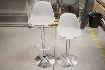 БАРНЫЙ СТОЛИК под табуретом