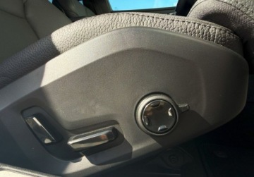 Volvo 2024 Volvo V60 Cross Country Plus B5 B AWD automat 250KM - FV23, GWARANCJA 2.0, zdjęcie 34