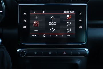 Citroen C3 Aircross  I Crossover 1.2 PureTech 110KM 2019 Citroen C3 Aircross 1.2 PureTech, Salon Polska, zdjęcie 19