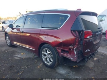 Chrysler Pacifica II 2018 Chrysler Pacifica 3.6 V6 286KM wersja LIMITED ,mala szkoda od ubezpieczalni, zdjęcie 2