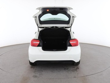 Mercedes Klasa A W176 Hatchback 5d 1.6 180 BlueEFFICIENCY 122KM 2014 Mercedes A 180 Bi-Xenon grzane fotele navi, zdjęcie 18
