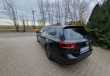 Volkswagen Passat B8 Variant 2.0 TDI BlueMotion SCR 150KM 2019 Volkswagen Passat Volkswagen Passat 2.0 TDI SCR DSG Business 2.0 Diesel, zdjęcie 4