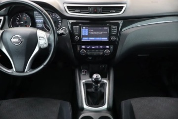 Nissan Qashqai II Crossover 1.2 DIG-T 115KM 2014 Nissan Qashqai 1.2 DIG-T, Salon Polska, Navi, zdjęcie 10