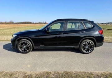 BMW X1 E84 Crossover Facelifting xDrive 18d 143KM 2014 BMW X1 BMW X1 xDrive18d Sport Line 2.0 Diesel 143KM, zdjęcie 1