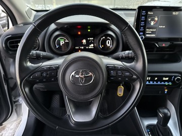 Toyota Yaris IV Hatchback 1.5 Hybrid Dynamic Force 116KM 2021 Toyota Yaris Hybrid 1.5 Comfort IV (2020-) Hybrid, zdjęcie 13