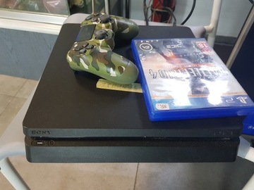 Konsola PS4 CUH-2116B + 1 pad