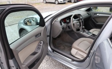 Audi A4 B8 2008 Audi A4 Avant Grzane fotele, Czojniki Parkowania, 1.8 Benzyna 150KM, zdjęcie 6