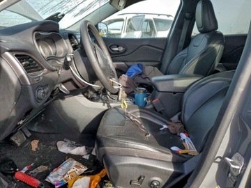 Jeep Cherokee V 2021 Jeep Cherokee 2021 JEEP CHEROKEE LATITUDE LUX 3.2 Benzyna 271KM, zdjęcie 6