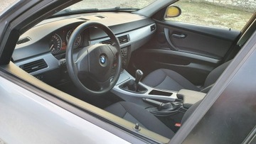 BMW Seria 3 E90-91-92-93 Limuzyna E90 320i 150KM 2005 BMW 320 2.0i 150KM # Climatronic # Parktronic # El, zdjęcie 10