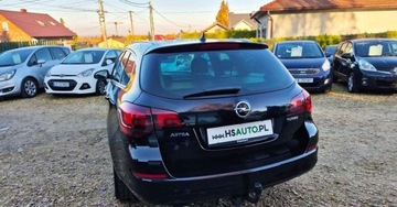 Opel Astra J Sports Tourer 1.4 Turbo ECOTEC 140KM 2011 Opel Astra BENZYNA navi GRZANA KIEROWNICA grzane fotele super okazja, zdjęcie 17