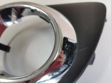 Kratka zderzaka przedniego TOYOTA Verso lewa 604.