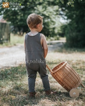 Плетеная корзина для игрушек, натуральная коляска + кисточки.