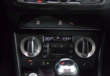 Audi Q3 I SUV 2.0 TDI 177KM 2013 Audi Q3 Podgrzewane fotele _ Quattro _ Stronic _ LED 2.0 Diesel 177KM, zdjęcie 23