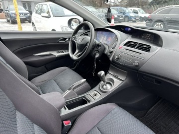 Honda Civic VIII Hatchback 3d 1.4 i-VTEC 100KM 2009 Honda Civic 1.4 100KM/Zamian/Kredyt/VIP Gwarant, zdjęcie 16