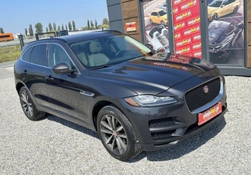 Jaguar F-Pace SUV 3.0 V6 380KM 2017 Jaguar F-Pace 4x4 3.0 BENZ 380 KM BDB STAN Warszawa 3.0 Benzyna 380KM, zdjęcie 1