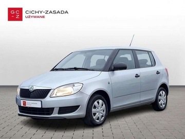 Skoda Fabia II Hatchback Facelifting 1.4 16V 85KM 2011 Skoda Fabia Active 1,4 MPI FV-marza Przebieg 109600km 1.4 Benzyna