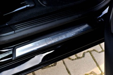 Volvo V40 II Hatchback Facelifting 2.0 D2 120KM 2017 Volvo V40 LiFt Full Led R-Design Digital Alcantara, zdjęcie 10